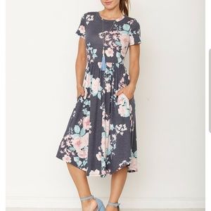 NWOT Egs By Eloges Navy Floral Midi Dress